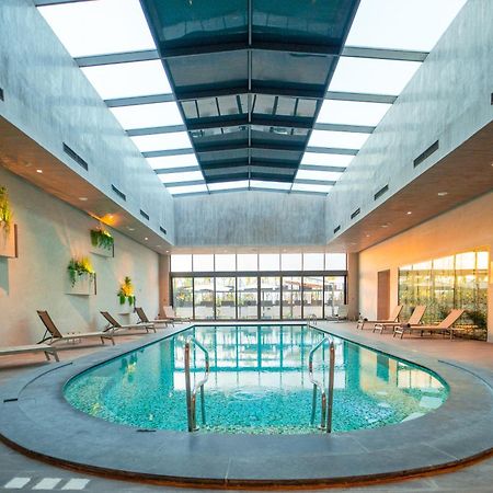 فندق موفينبيك دو لاك تونس المظهر الخارجي الصورة The swimming pool at the hotel