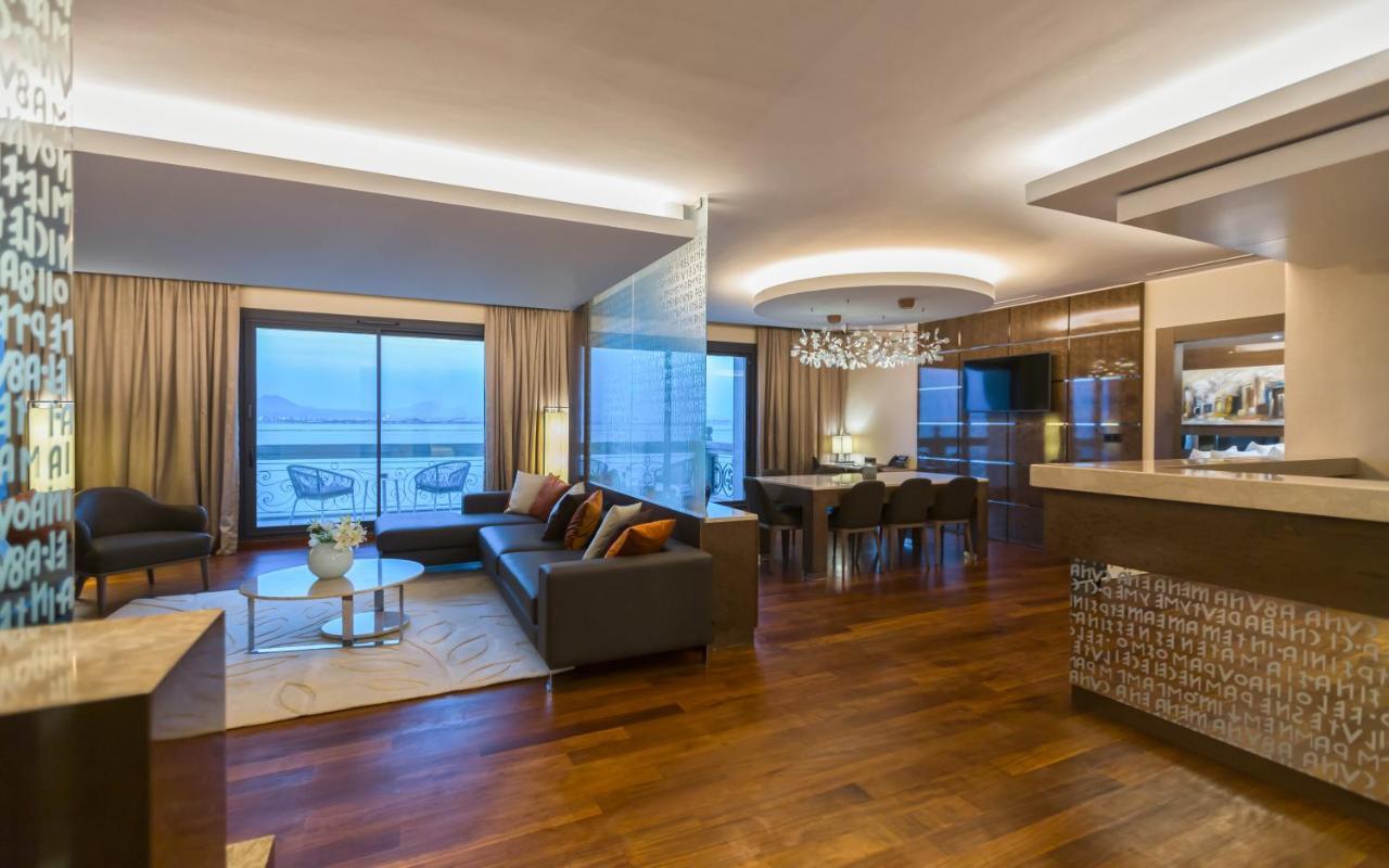 فندق موفينبيك دو لاك تونس المظهر الخارجي الصورة A suite at the hotel